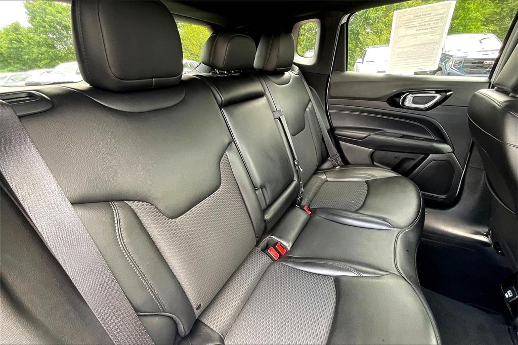 used 2022 Jeep Compass car, priced at $21,389