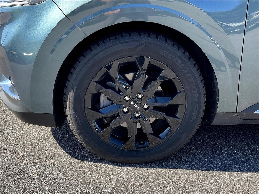used 2022 Kia Carnival car, priced at $34,763