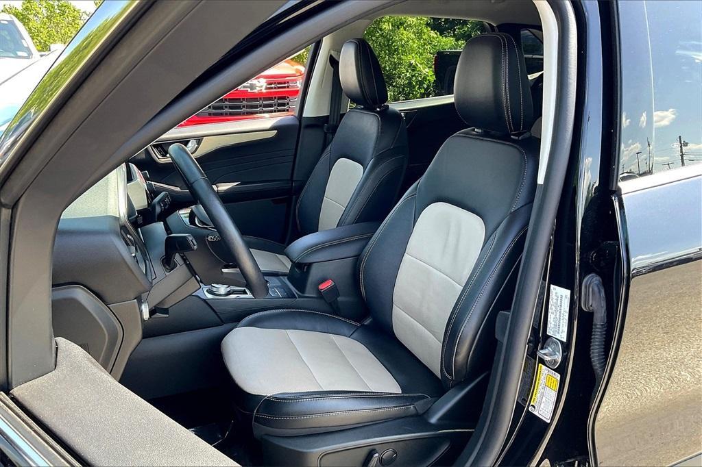 used 2022 Ford Escape car, priced at $24,763