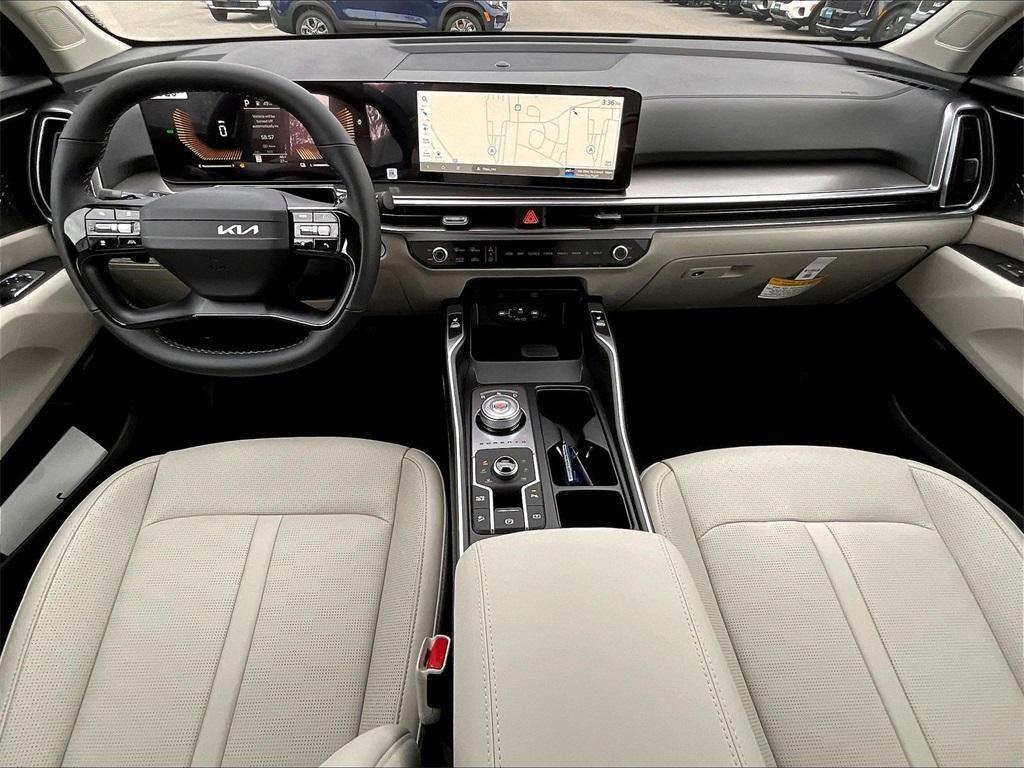 new 2026 Kia Sorento Hybrid car, priced at $42,885