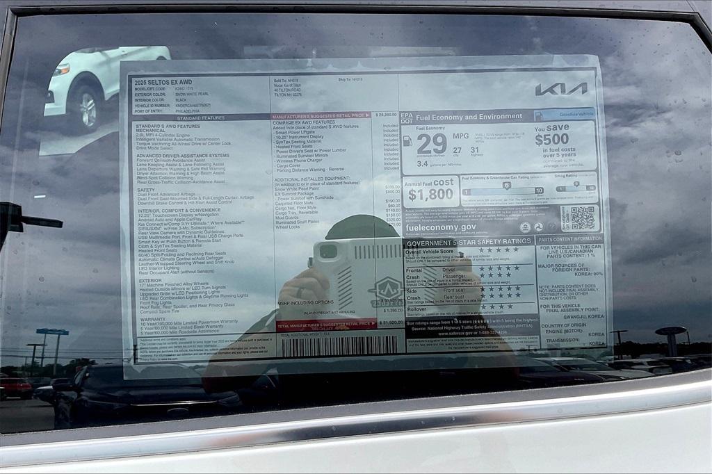 new 2025 Kia Seltos car, priced at $28,561