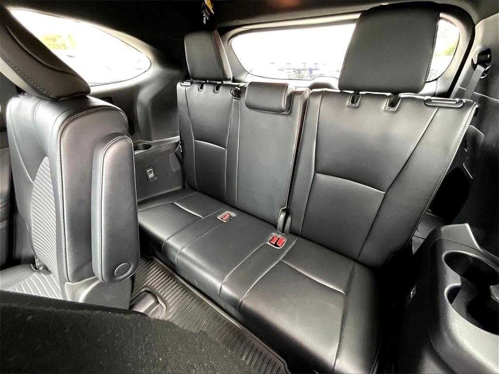 used 2023 Toyota Highlander car, priced at $39,223