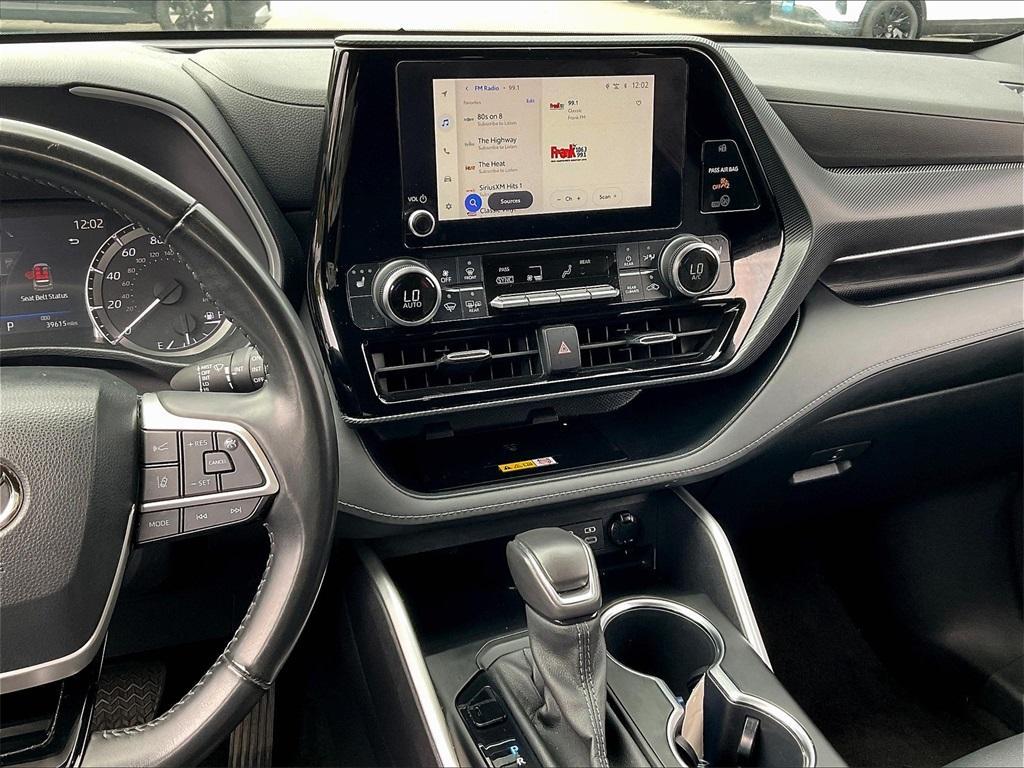 used 2023 Toyota Highlander car, priced at $39,223