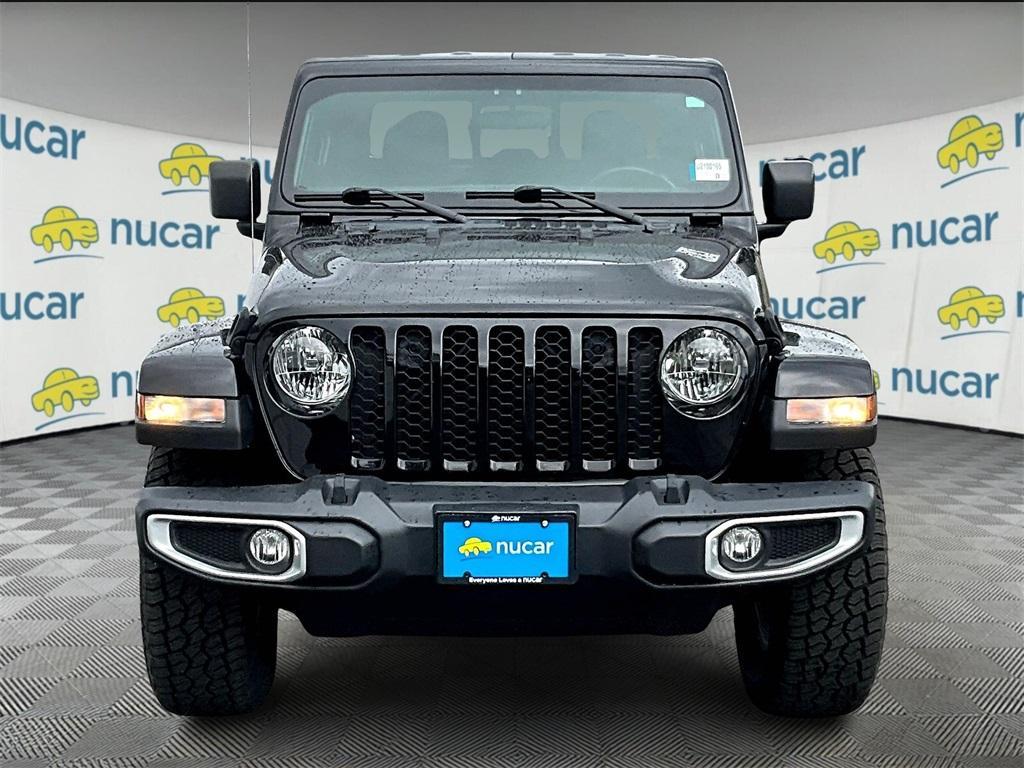 used 2022 Jeep Gladiator car, priced at $32,643