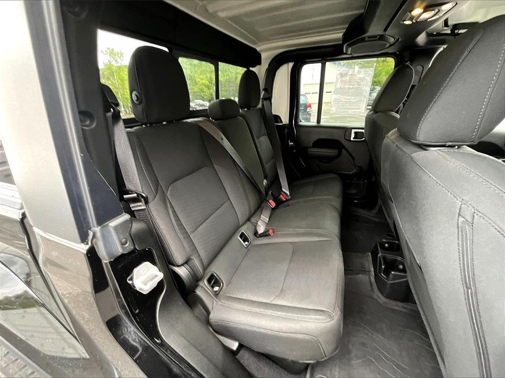 used 2022 Jeep Gladiator car, priced at $32,643