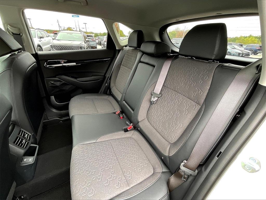 new 2026 Kia Seltos car, priced at $27,332