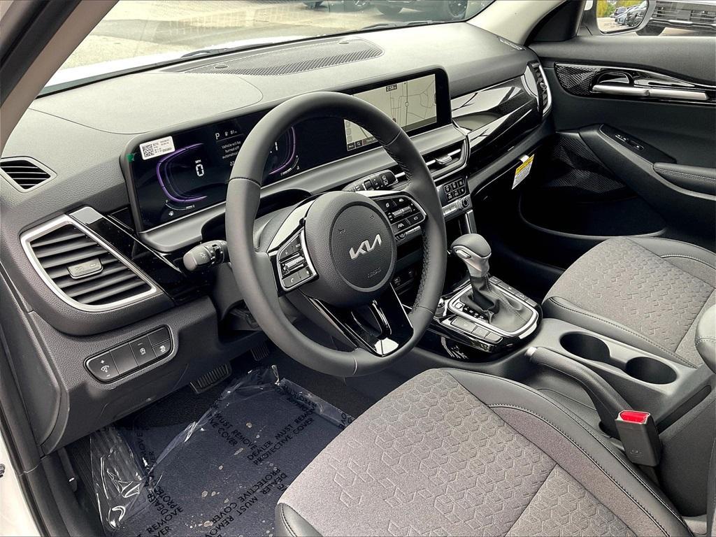 new 2026 Kia Seltos car, priced at $27,332