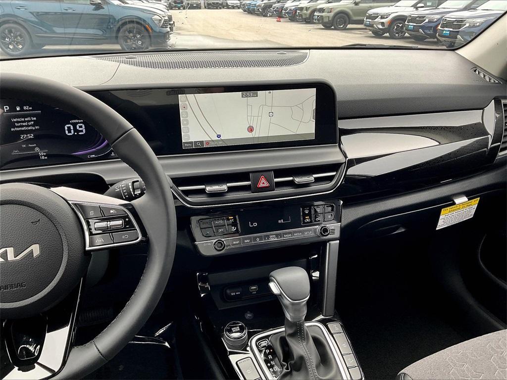 new 2026 Kia Seltos car, priced at $27,332