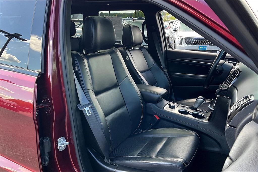 used 2021 Jeep Grand Cherokee car, priced at $29,997