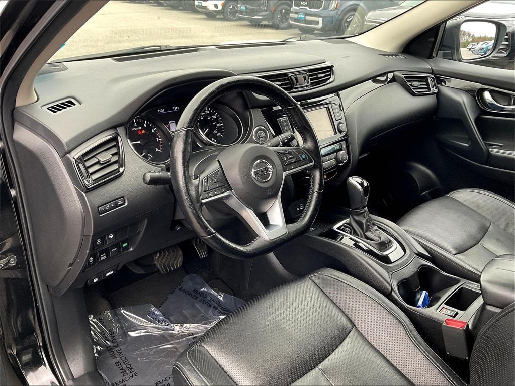 used 2022 Nissan Rogue Sport car, priced at $21,323