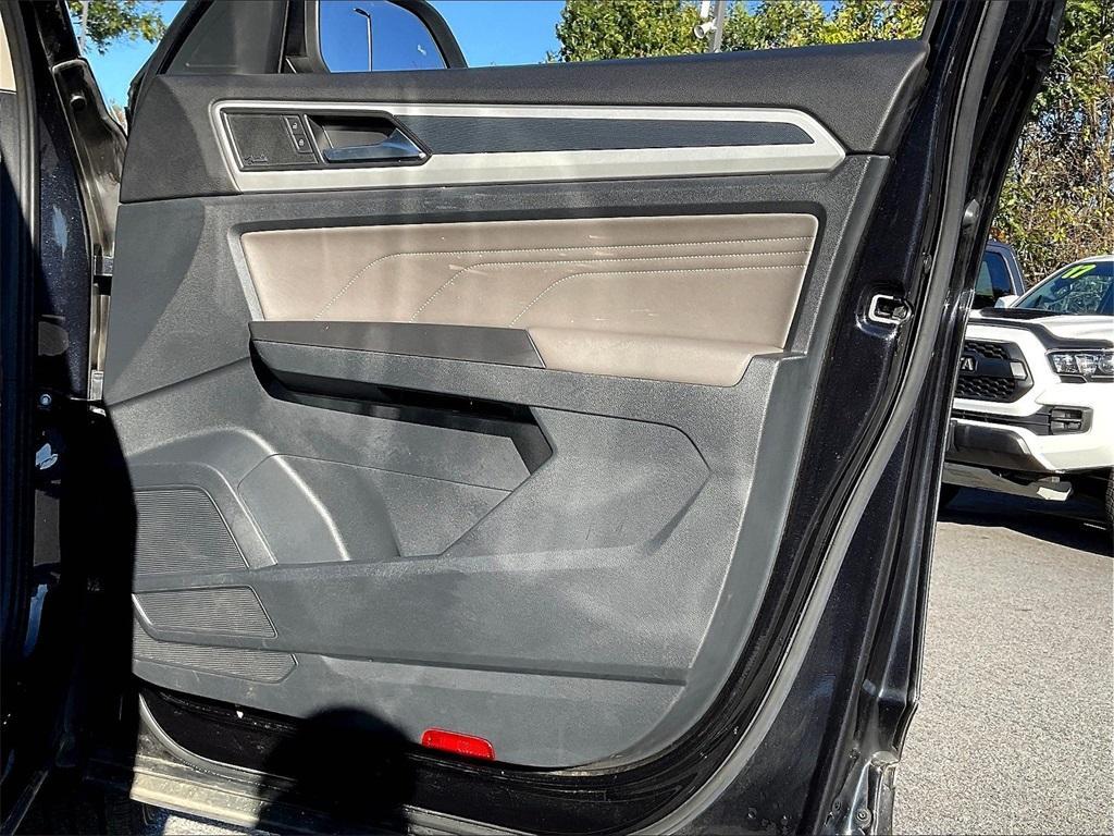 used 2022 Volkswagen Atlas car, priced at $32,423