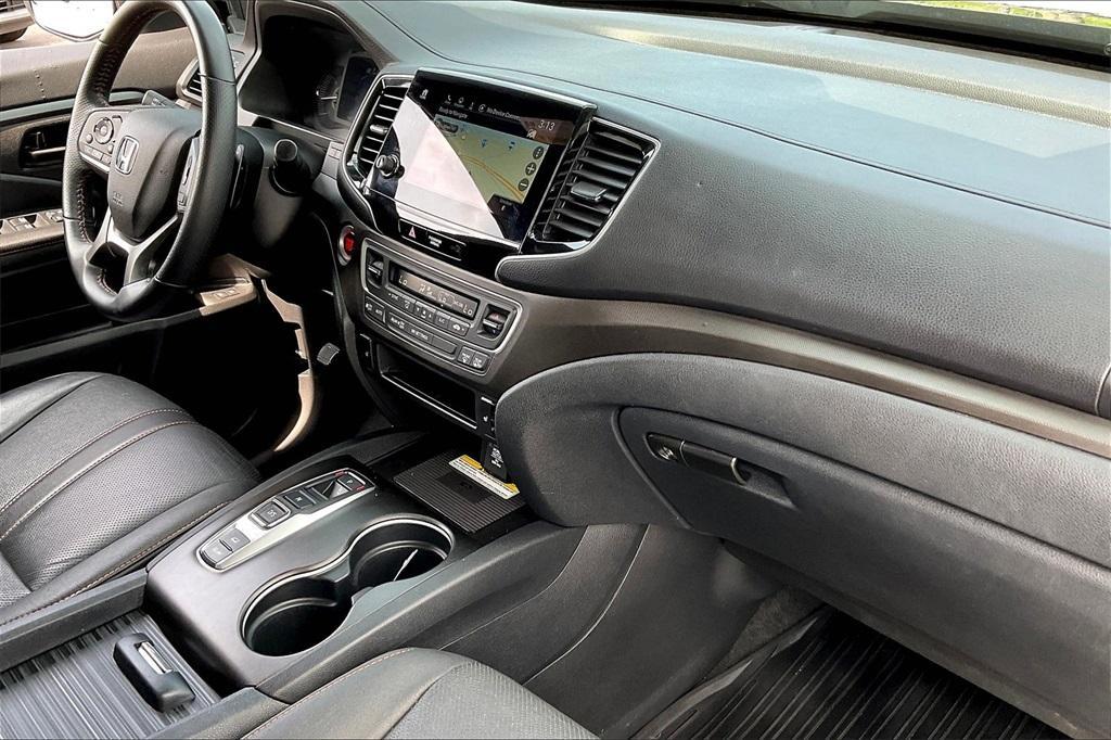 used 2022 Honda Passport car, priced at $32,623