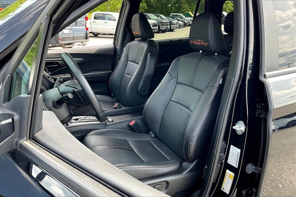 used 2022 Honda Passport car, priced at $32,623