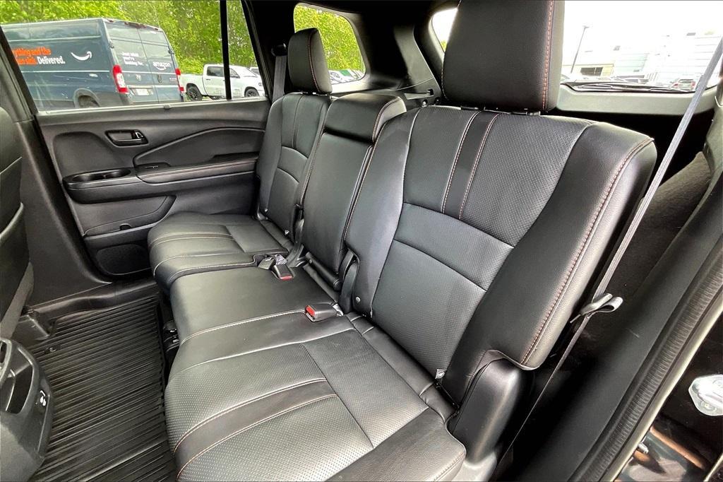 used 2022 Honda Passport car, priced at $32,623