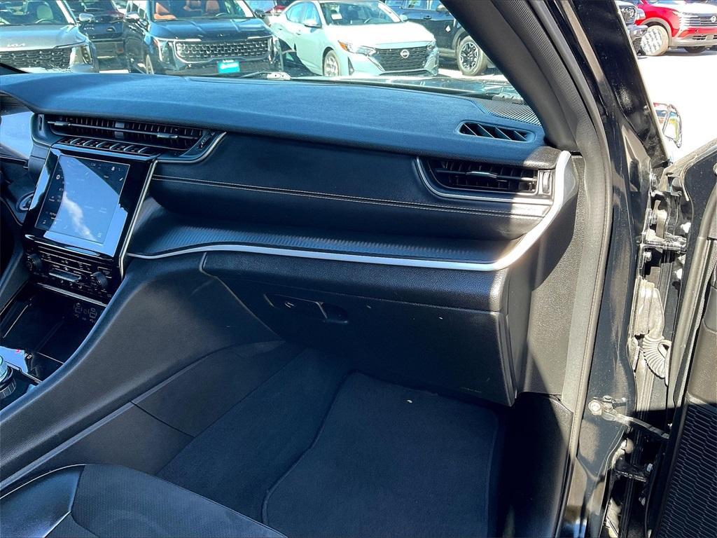 used 2023 Jeep Grand Cherokee car, priced at $27,567