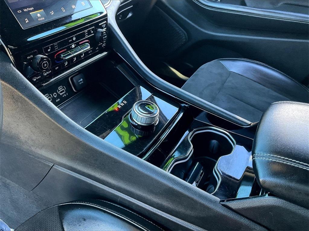 used 2023 Jeep Grand Cherokee car, priced at $27,567