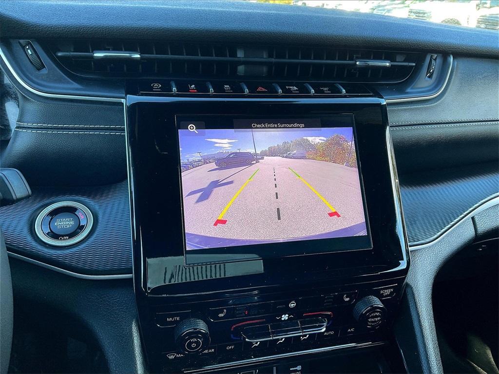 used 2023 Jeep Grand Cherokee car, priced at $27,567