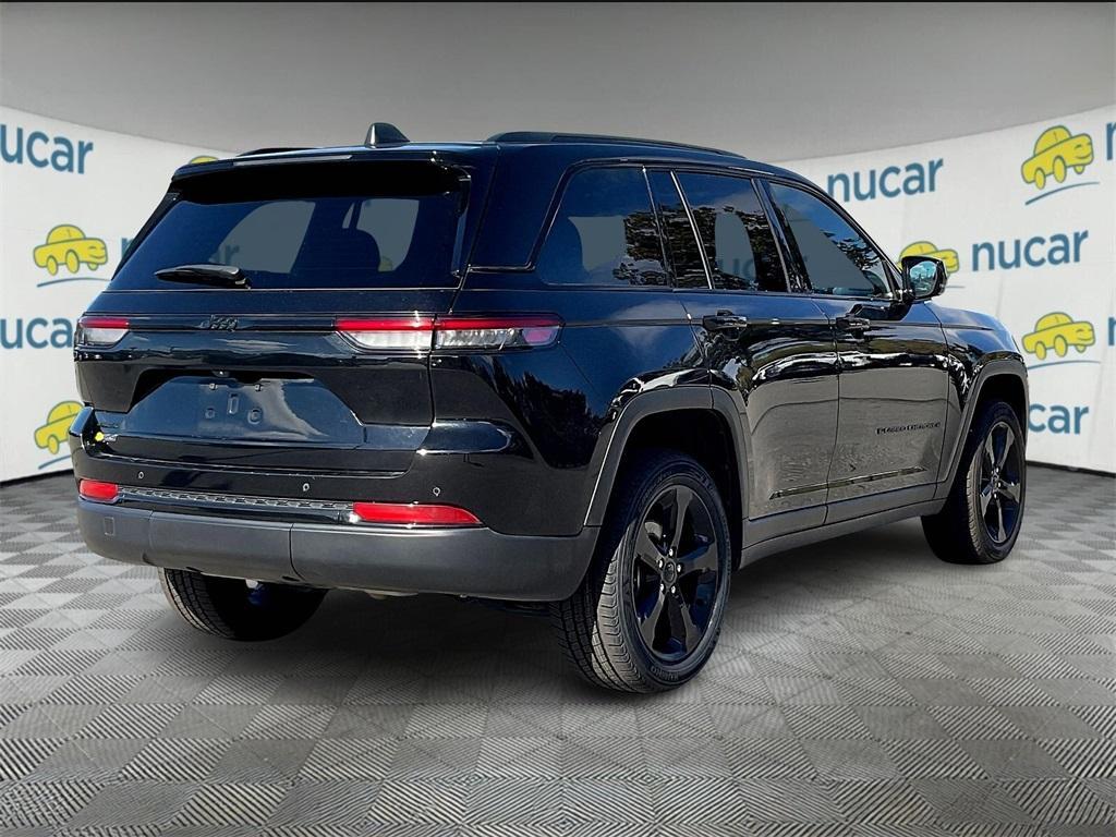used 2023 Jeep Grand Cherokee car, priced at $27,567