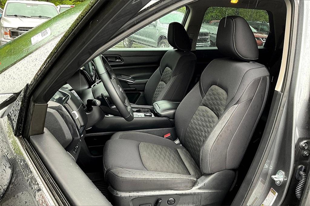 used 2023 Nissan Pathfinder car, priced at $32,673
