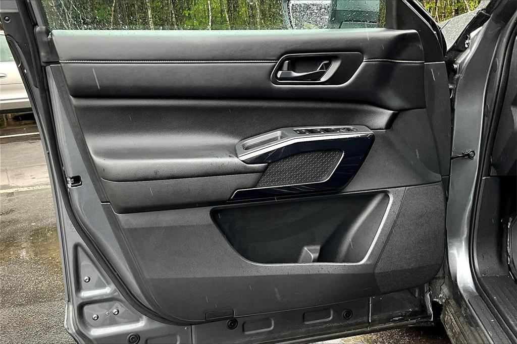 used 2023 Nissan Pathfinder car, priced at $32,673