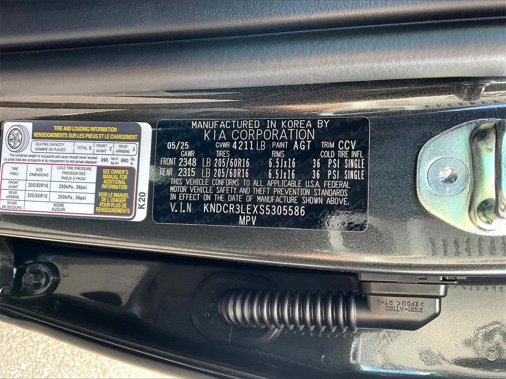 new 2025 Kia Niro car, priced at $28,302