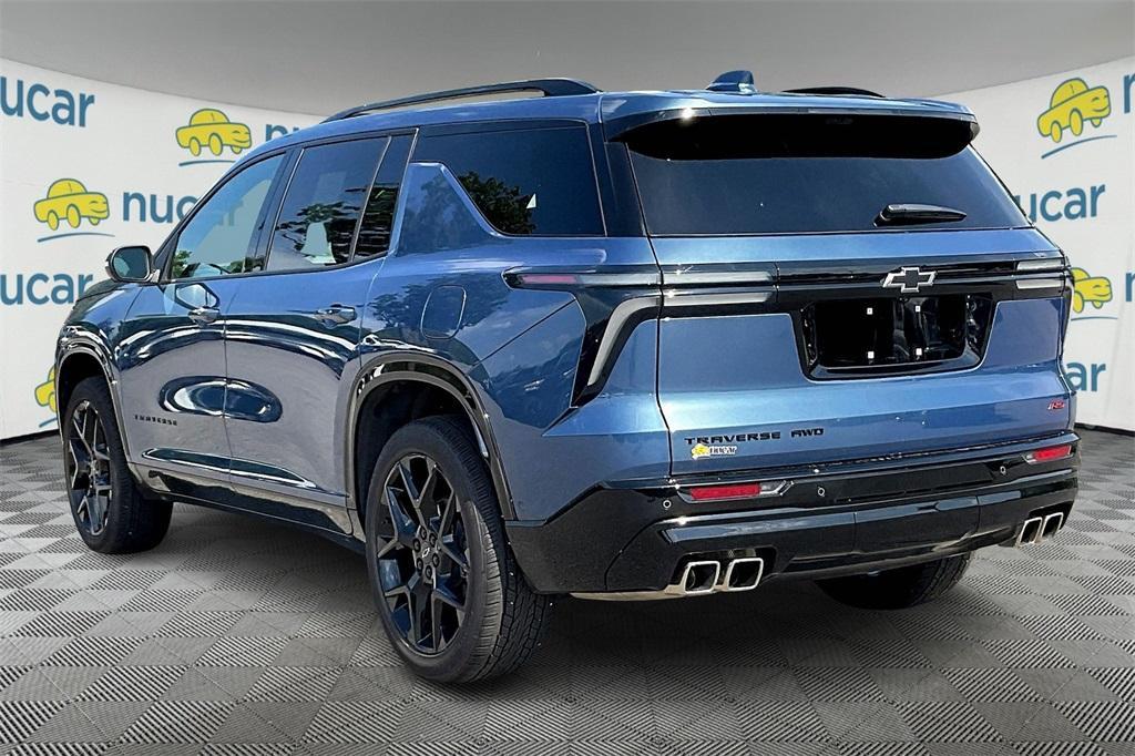 used 2024 Chevrolet Traverse car, priced at $52,887