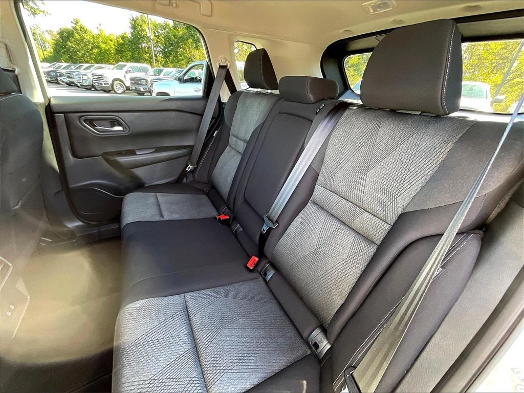 used 2024 Nissan Rogue car, priced at $24,677