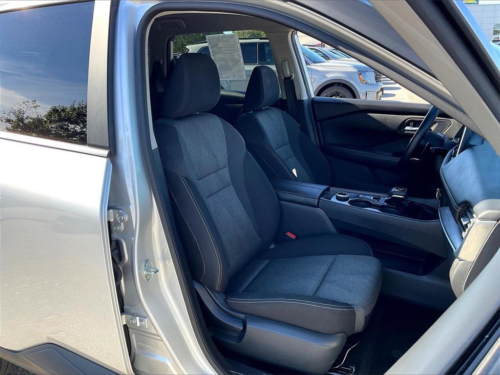 used 2024 Nissan Rogue car, priced at $24,677