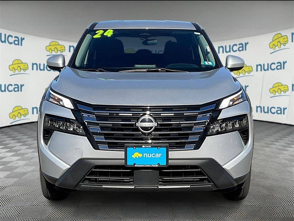 used 2024 Nissan Rogue car, priced at $24,677