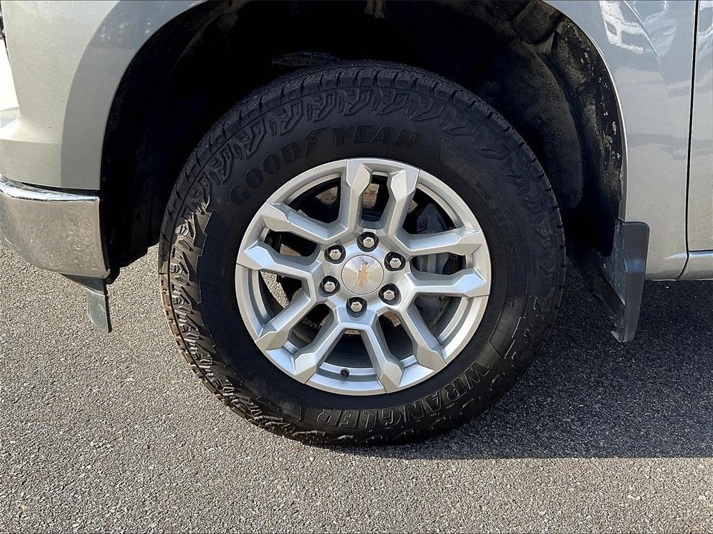 used 2024 Chevrolet Silverado 1500 car, priced at $38,997