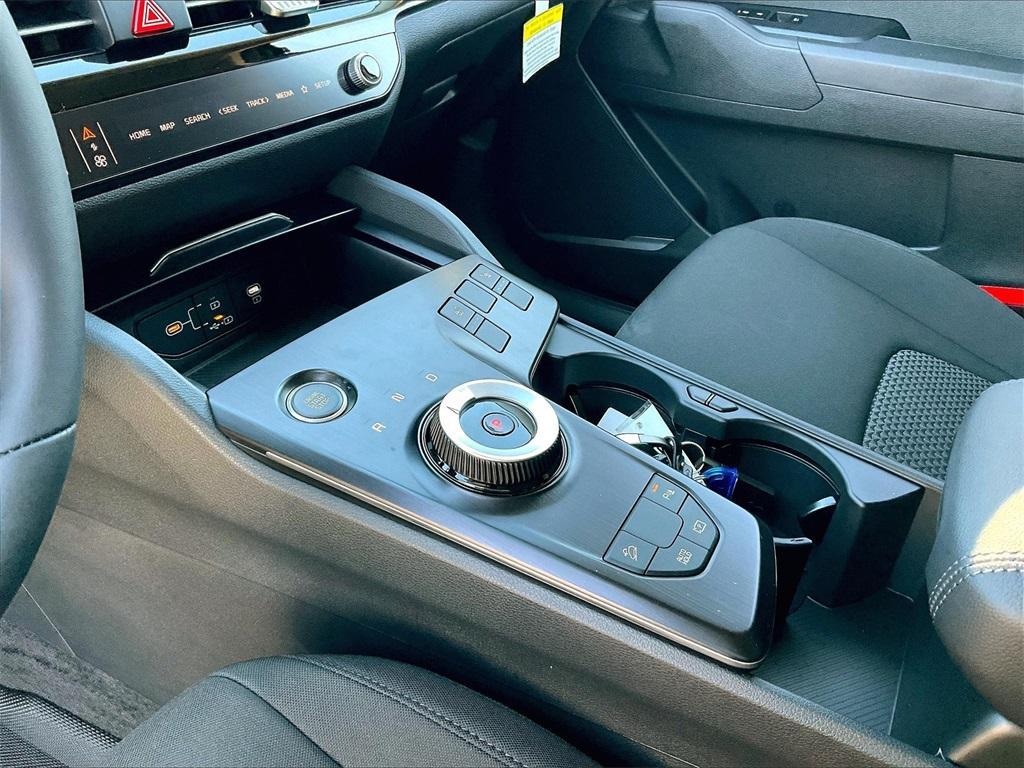 new 2026 Kia Sportage Hybrid car, priced at $31,652
