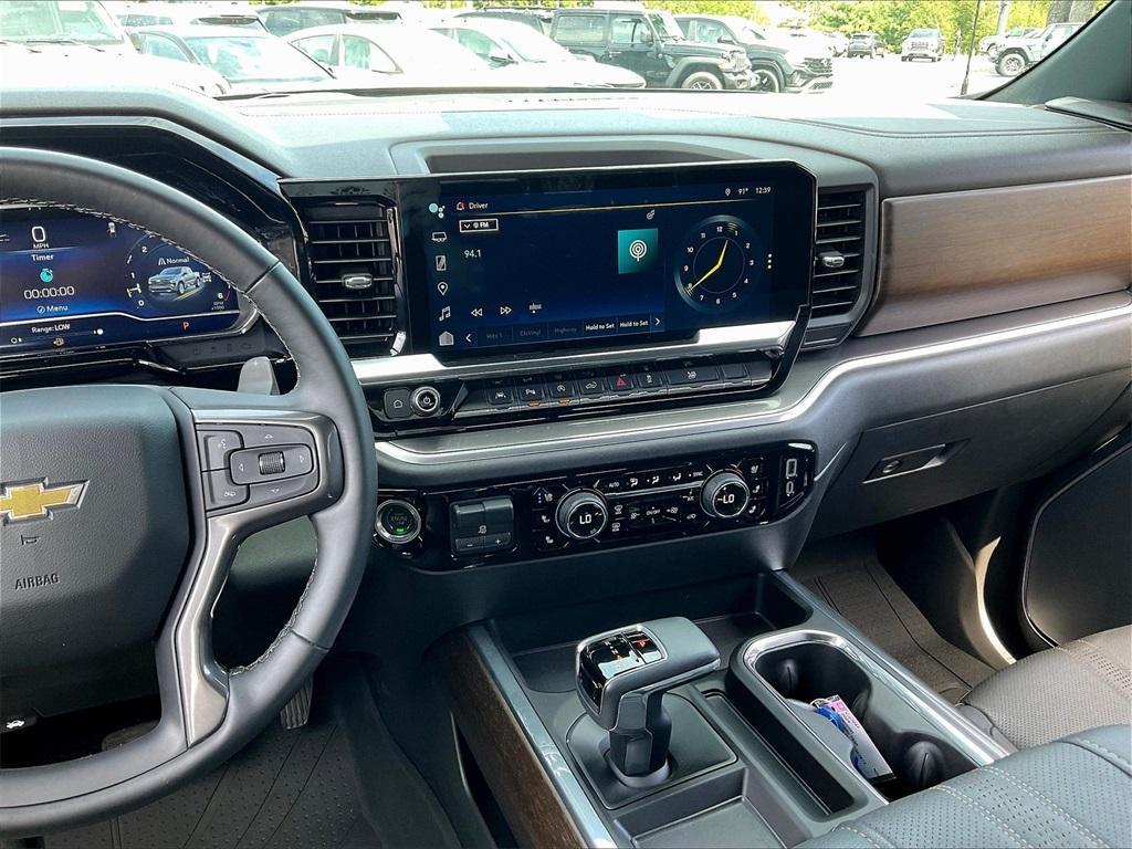 used 2024 Chevrolet Silverado 1500 car, priced at $55,977