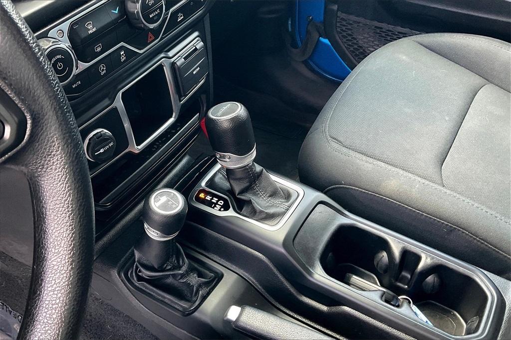 used 2022 Jeep Gladiator car, priced at $31,869