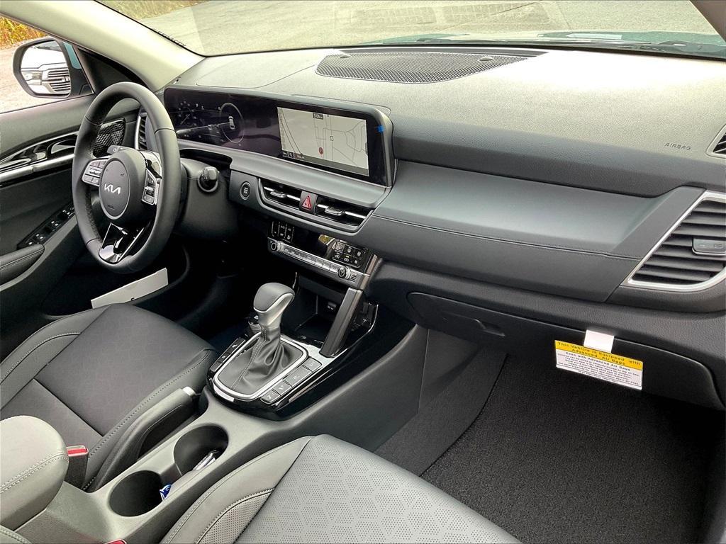 new 2026 Kia Seltos car, priced at $28,262