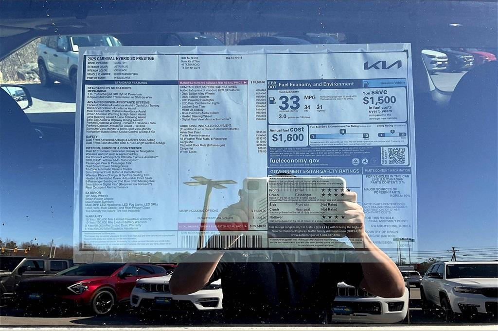new 2025 Kia Carnival Hybrid car, priced at $50,139