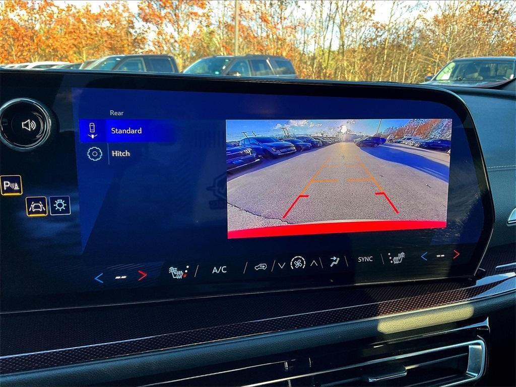 used 2025 Chevrolet Traverse car, priced at $46,977