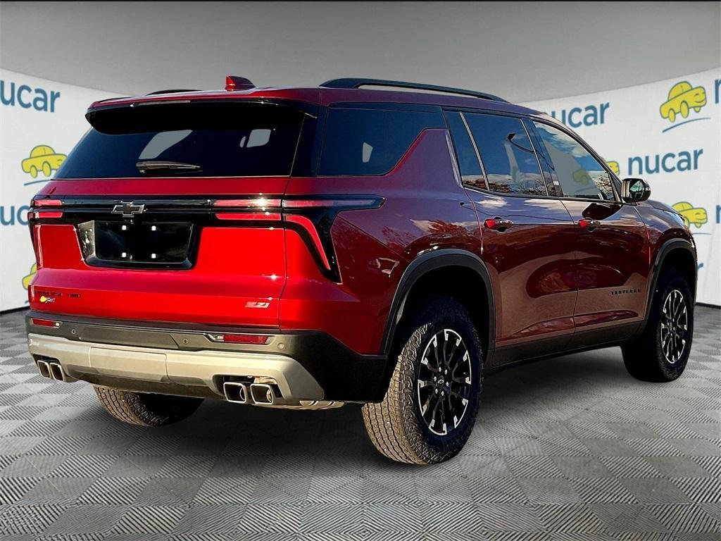 used 2025 Chevrolet Traverse car, priced at $46,977