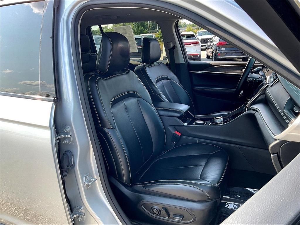 used 2021 Jeep Grand Cherokee L car, priced at $28,544