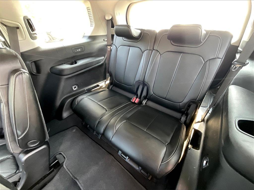 used 2021 Jeep Grand Cherokee L car, priced at $28,544