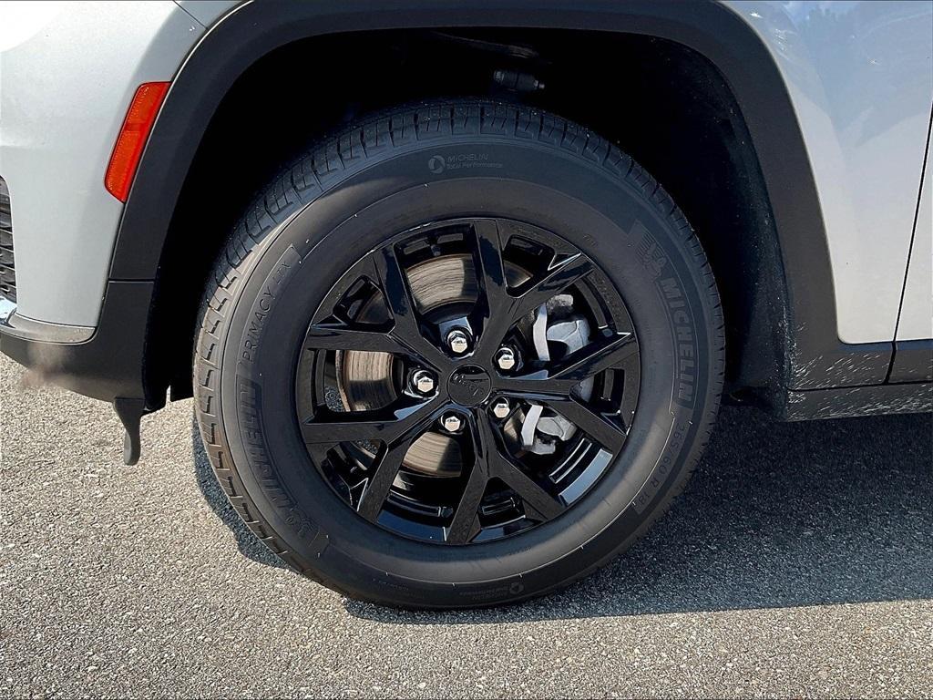 used 2021 Jeep Grand Cherokee L car, priced at $28,544