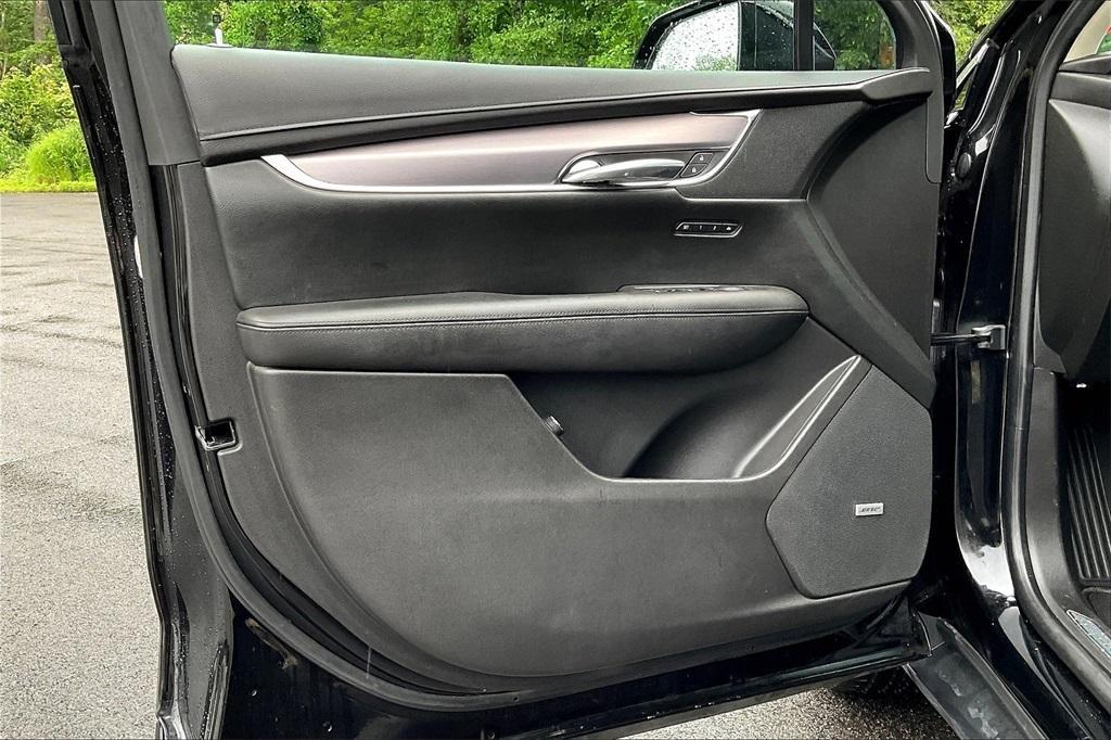 used 2017 Cadillac XT5 car, priced at $16,750