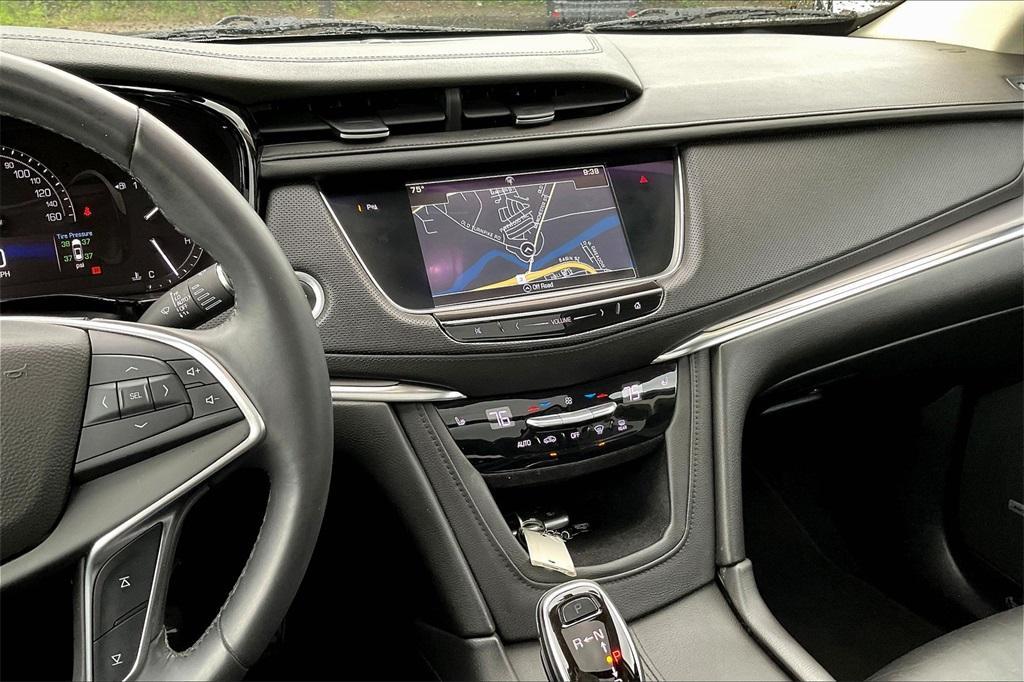 used 2017 Cadillac XT5 car, priced at $16,750