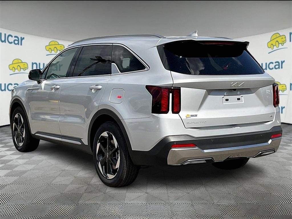 new 2025 Kia Sorento Hybrid car, priced at $38,600