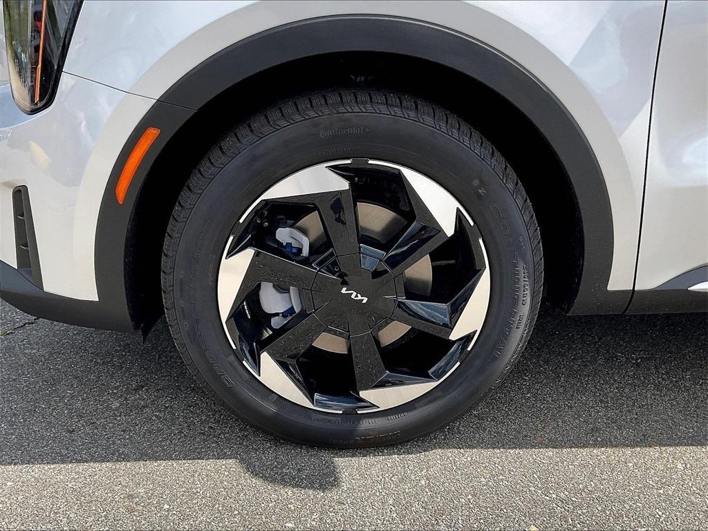 new 2025 Kia Sorento Hybrid car, priced at $38,600