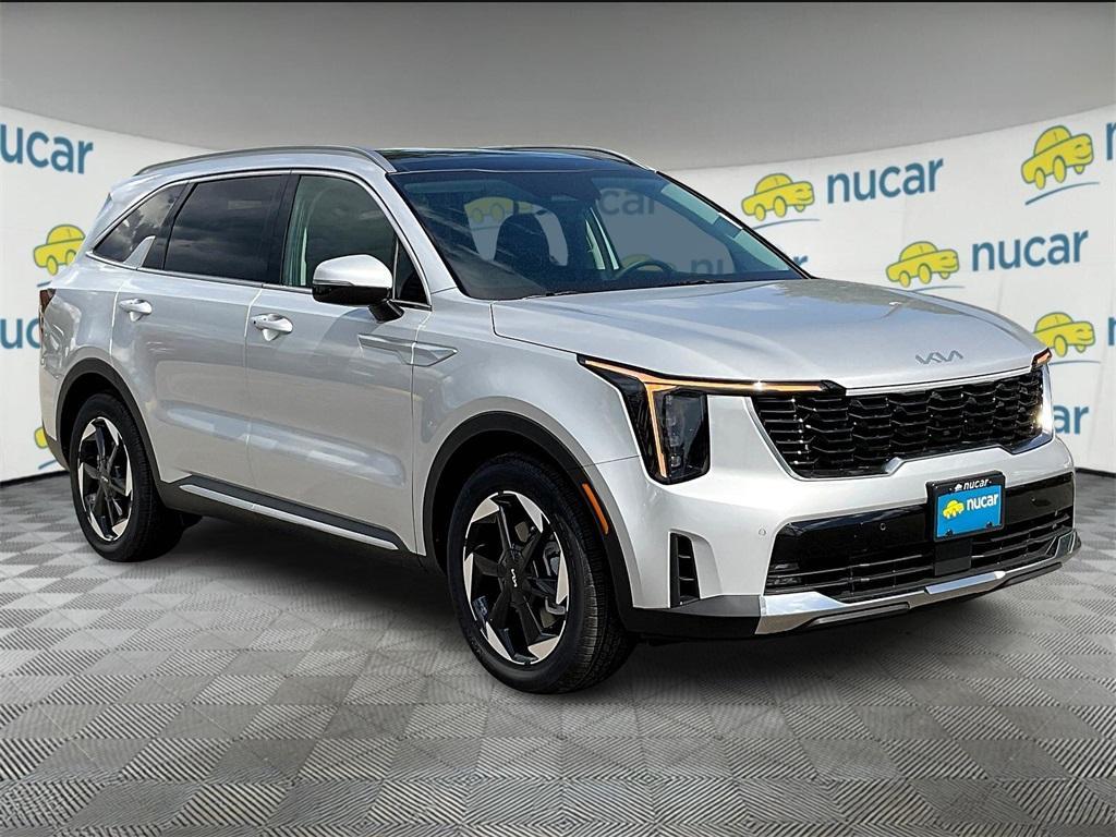 new 2025 Kia Sorento Hybrid car, priced at $38,600