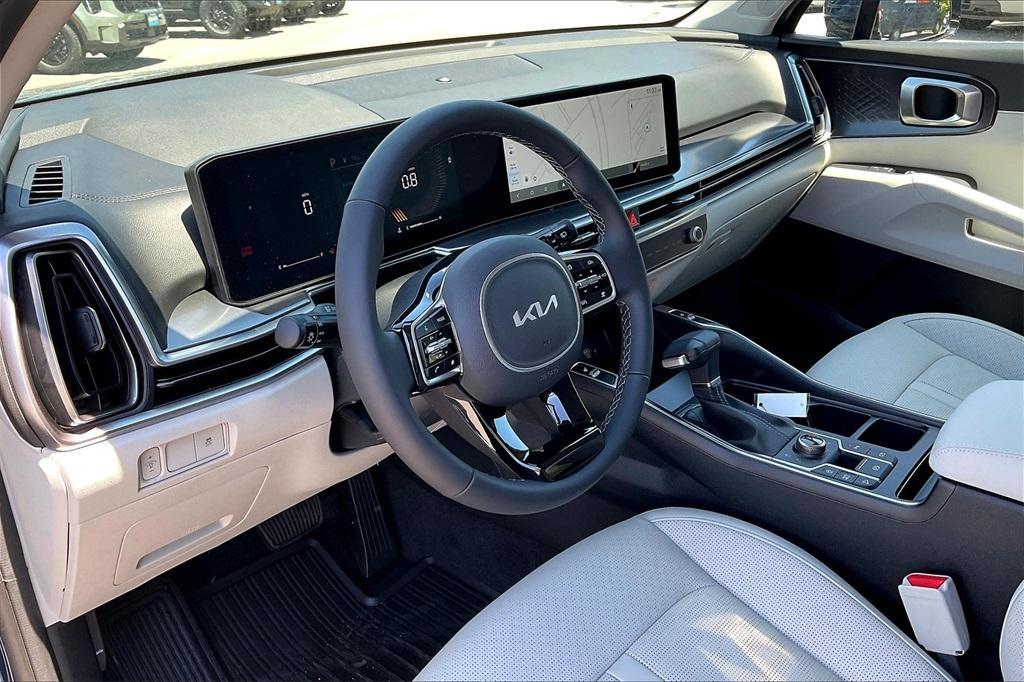 new 2025 Kia Sorento car, priced at $35,656