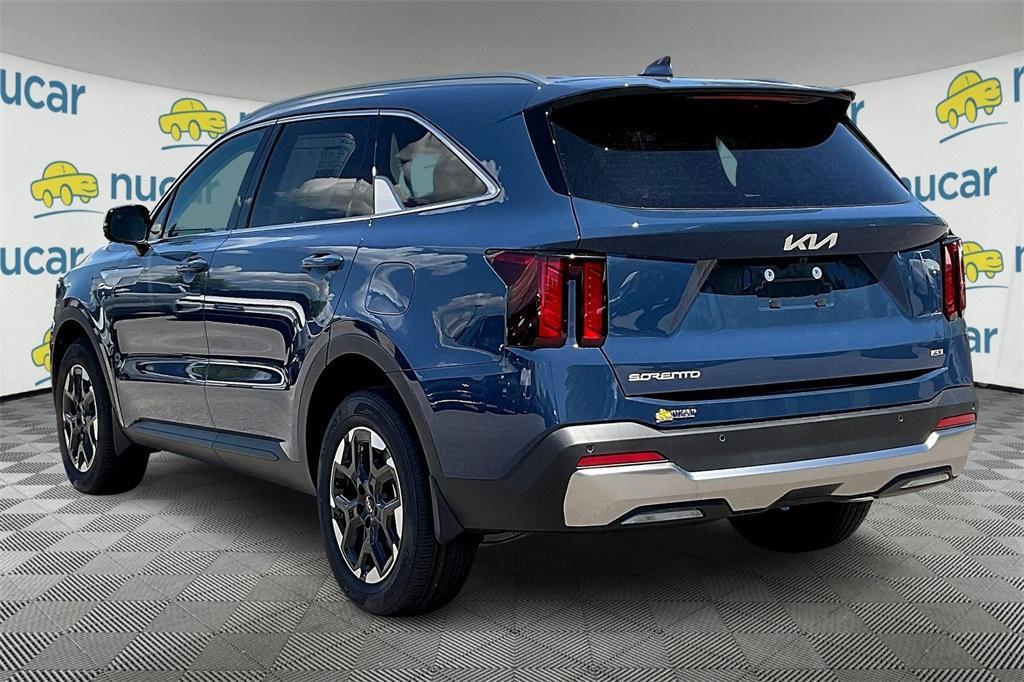new 2025 Kia Sorento car, priced at $35,656