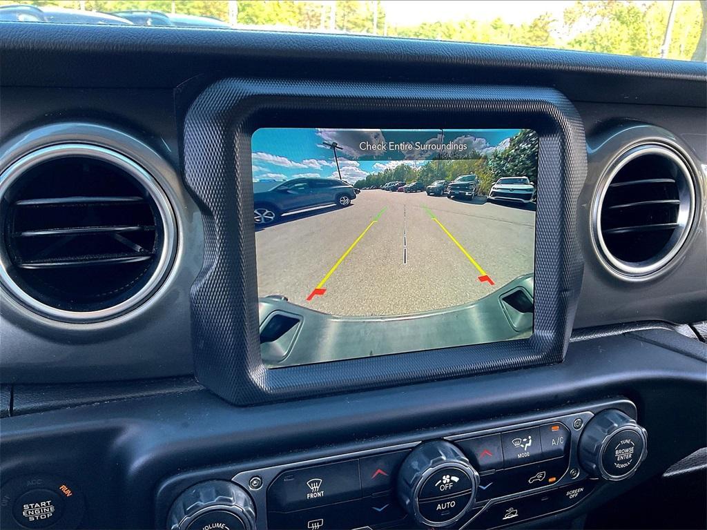 used 2023 Jeep Gladiator car, priced at $28,963