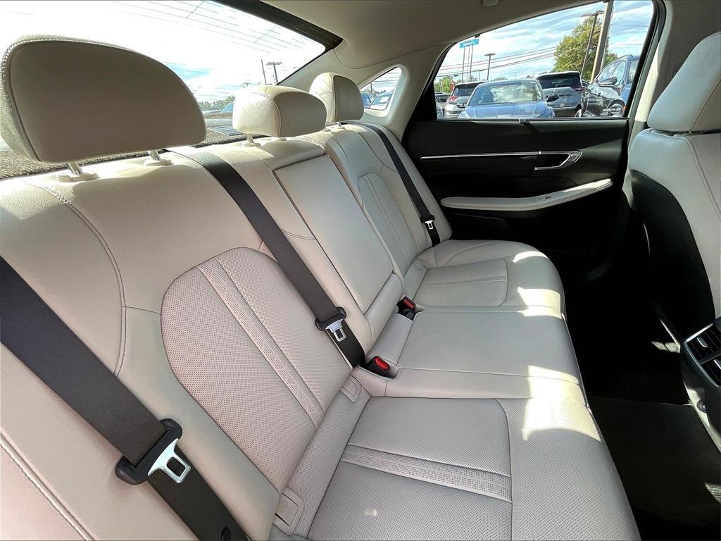 used 2022 Hyundai Sonata Hybrid car, priced at $18,997