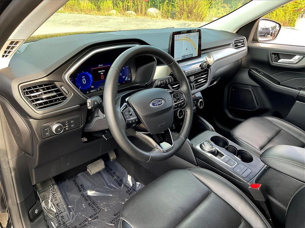 used 2022 Ford Escape car, priced at $24,323
